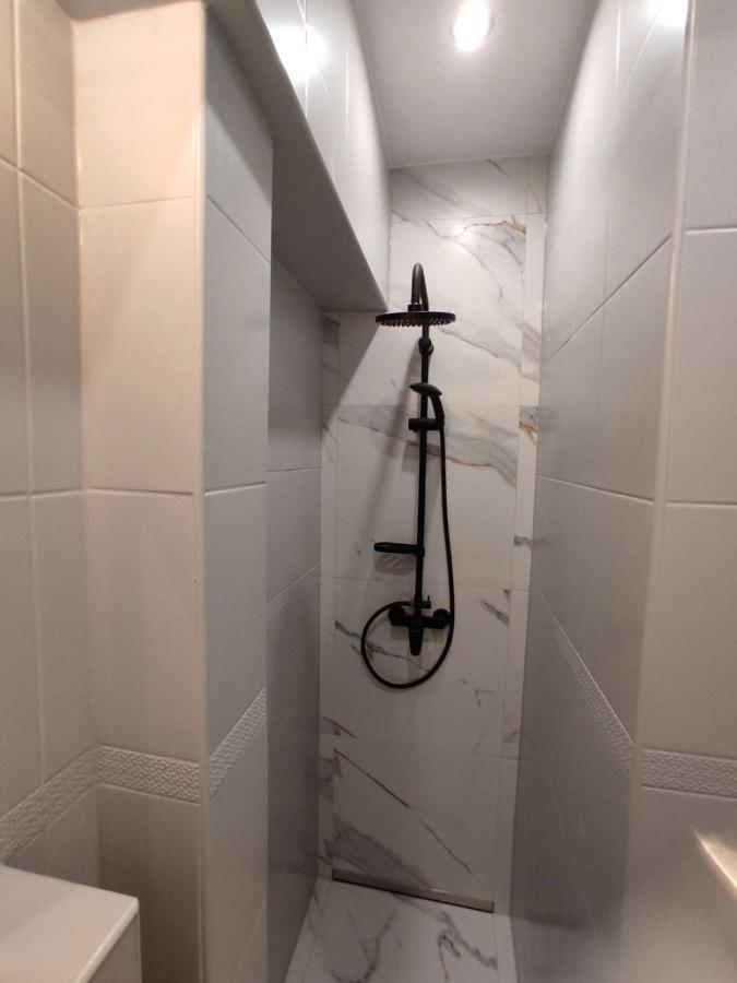 Obok Szczesliwej 7 Apartamento Gliwice Exterior foto